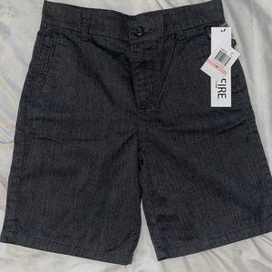 Ring of Fire - Boys size 10 gray Chino shorts